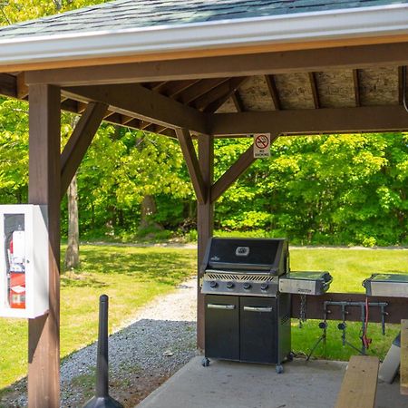 Horseshoe Valley Suites - The Maple Shanty Bay Exterior foto